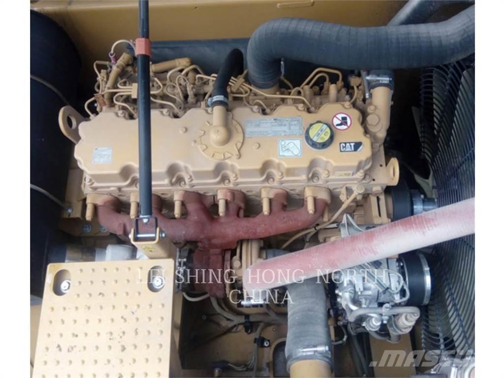 CAT 330D2L Гусеничные экскаваторы