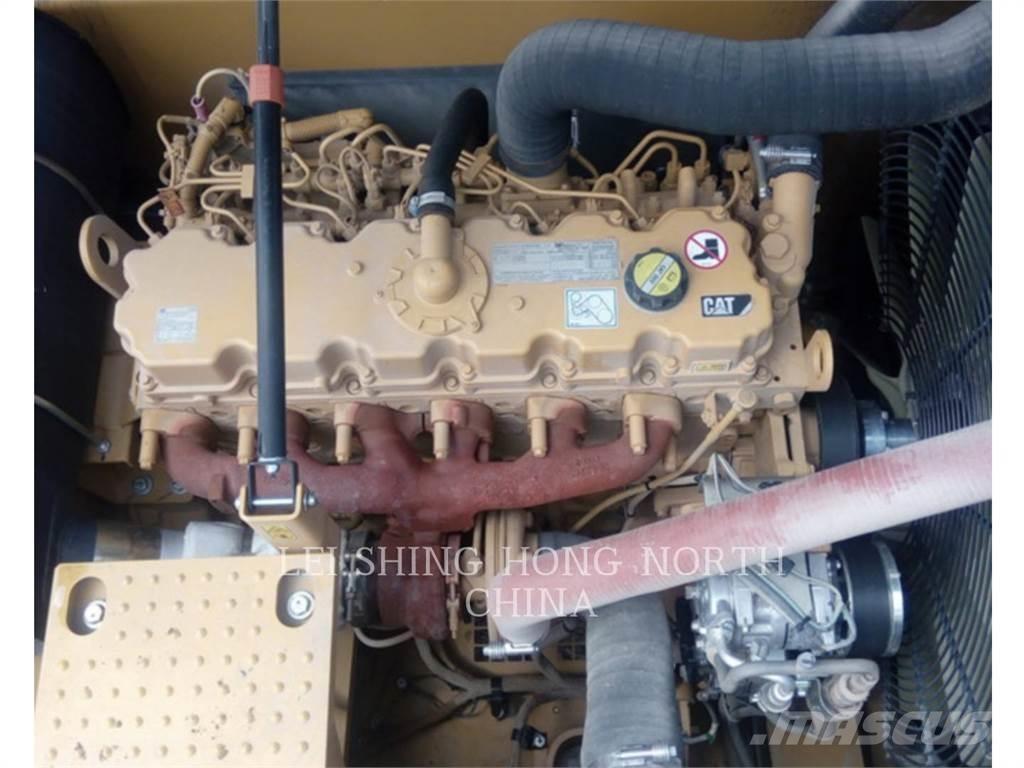 CAT 330D2L Гусеничные экскаваторы