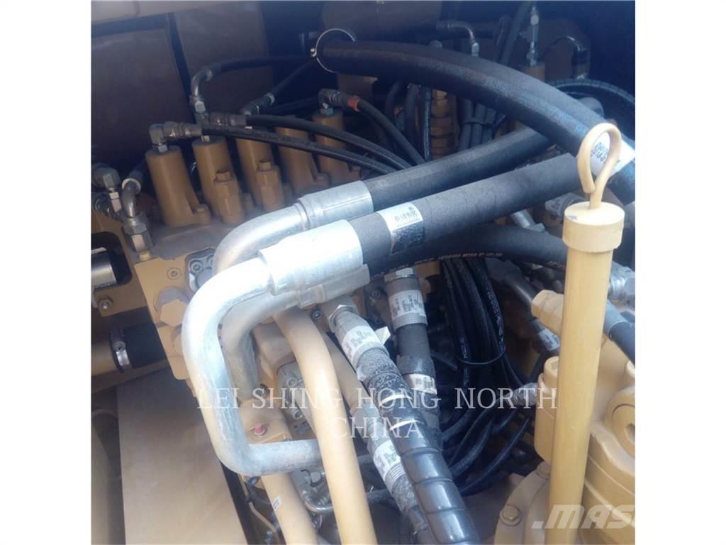 CAT 330D2L Гусеничные экскаваторы