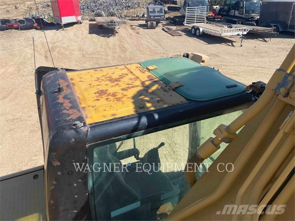 CAT 330DL Гусеничные экскаваторы