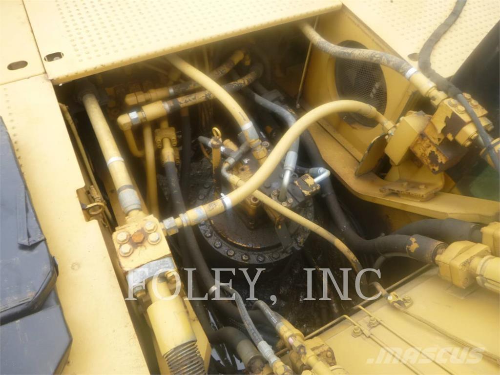 CAT 330DL Гусеничные экскаваторы