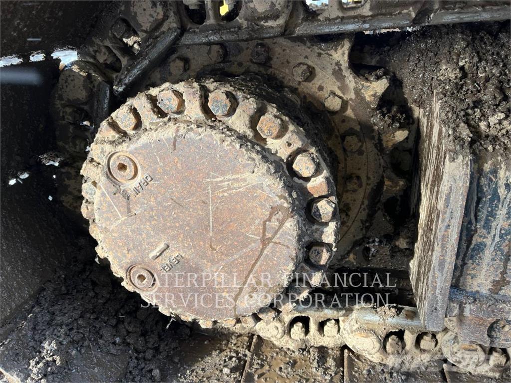 CAT 330FL Гусеничные экскаваторы