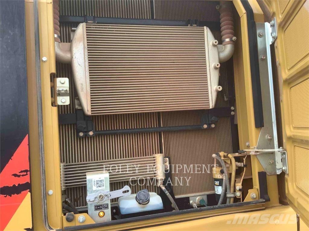 CAT 330FLLR Гусеничные экскаваторы