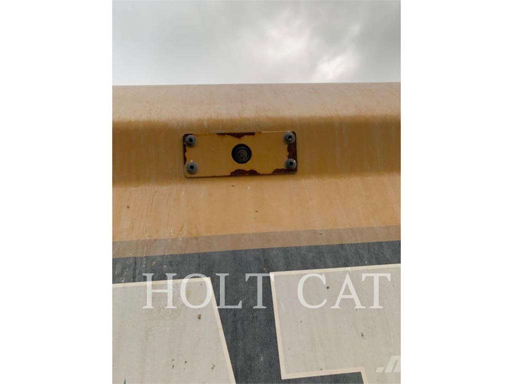 CAT 330GC Гусеничные экскаваторы