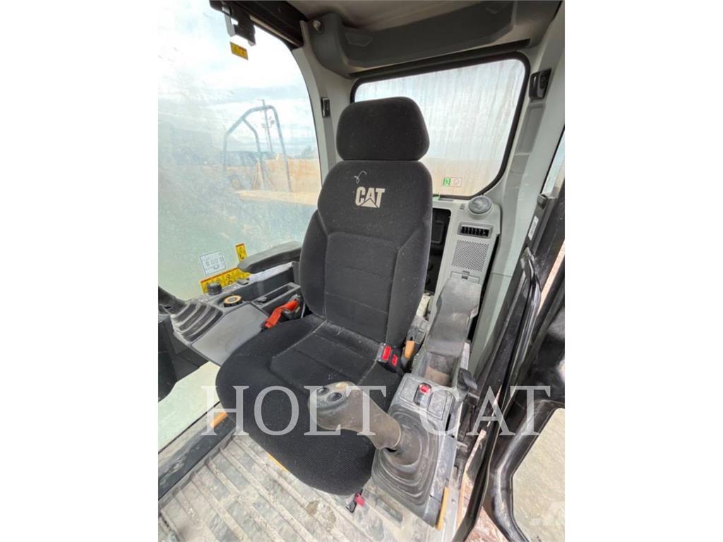 CAT 330GC Гусеничные экскаваторы