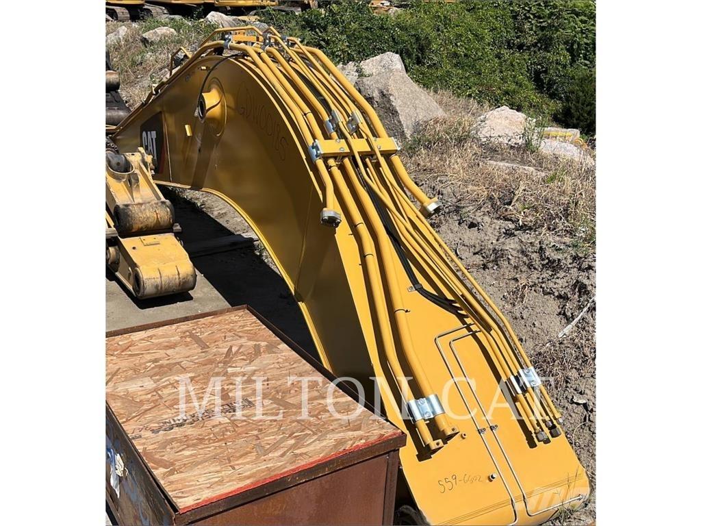CAT 330GC REACH BOOM Коленчатые подъемники