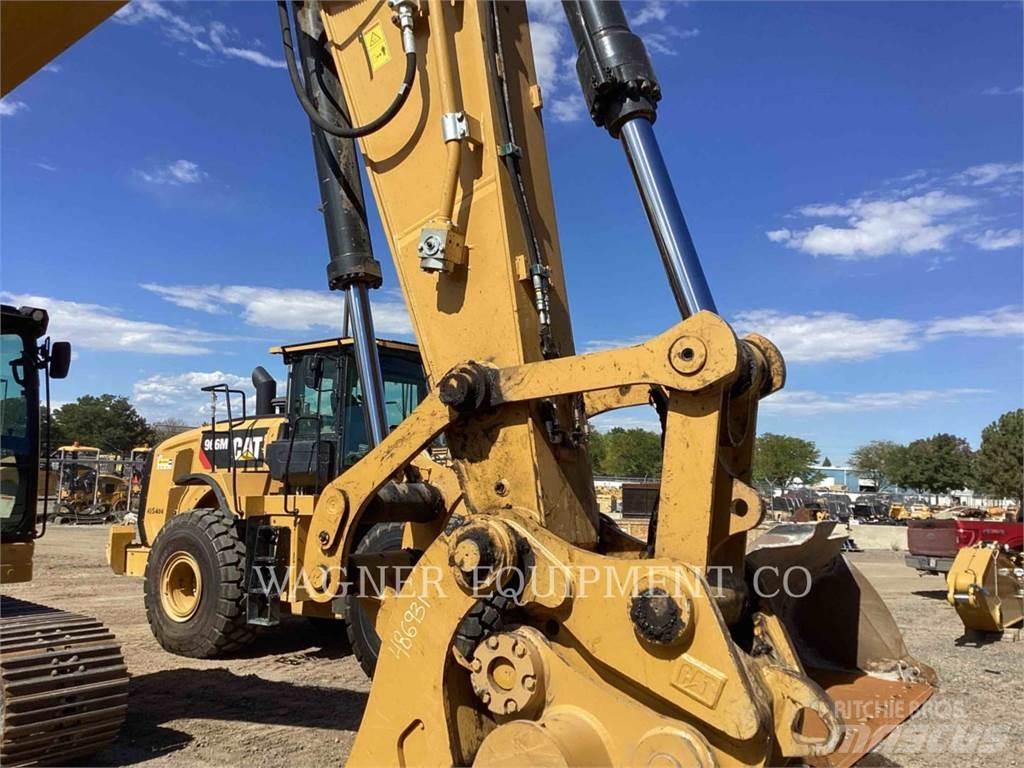 CAT 335 Гусеничные экскаваторы