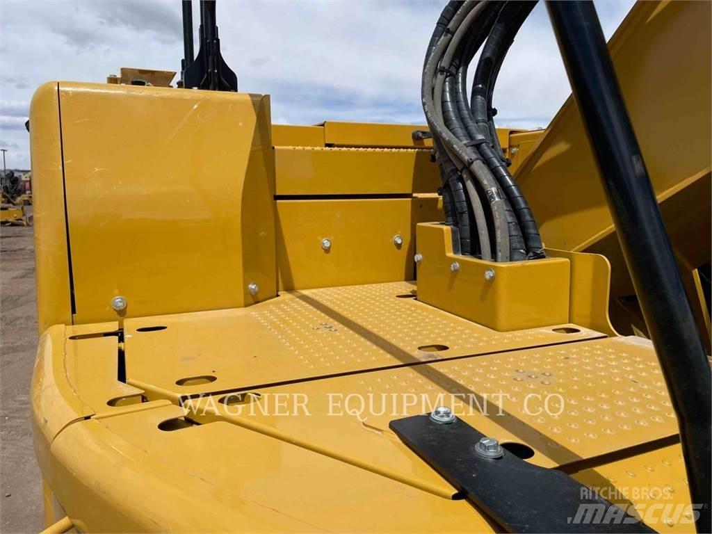 CAT 335 Гусеничные экскаваторы