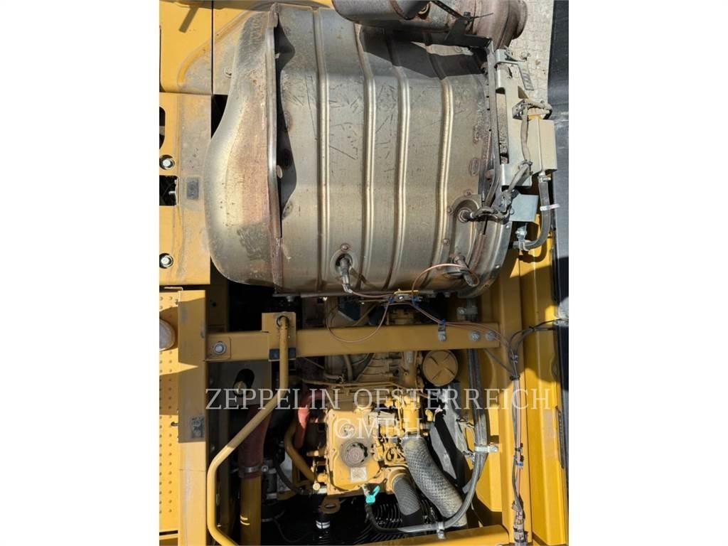 CAT 335FLCR Гусеничные экскаваторы