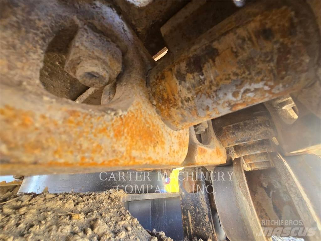 CAT 335FLCR Гусеничные экскаваторы