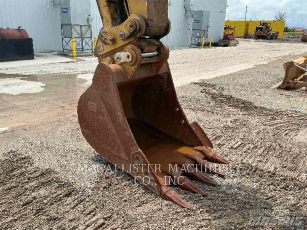 CAT 336 Гусеничные экскаваторы