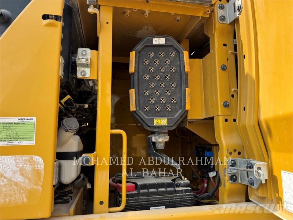 CAT 336-07GC Гусеничные экскаваторы