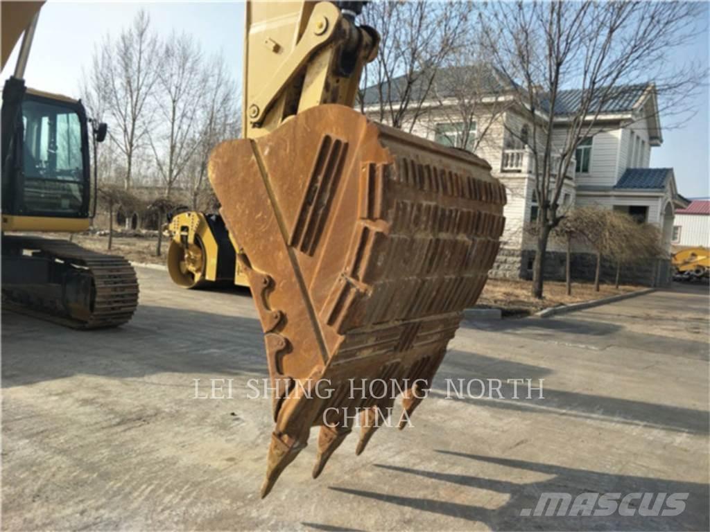 CAT 336D2 Гусеничные экскаваторы