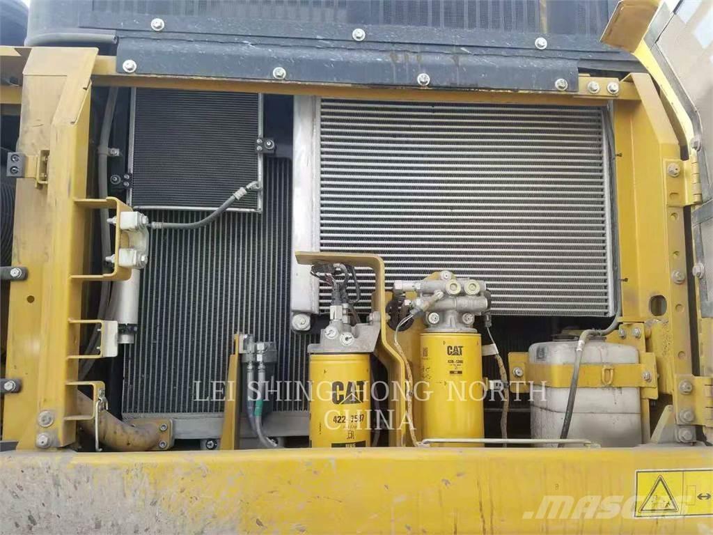 CAT 336D2 Гусеничные экскаваторы