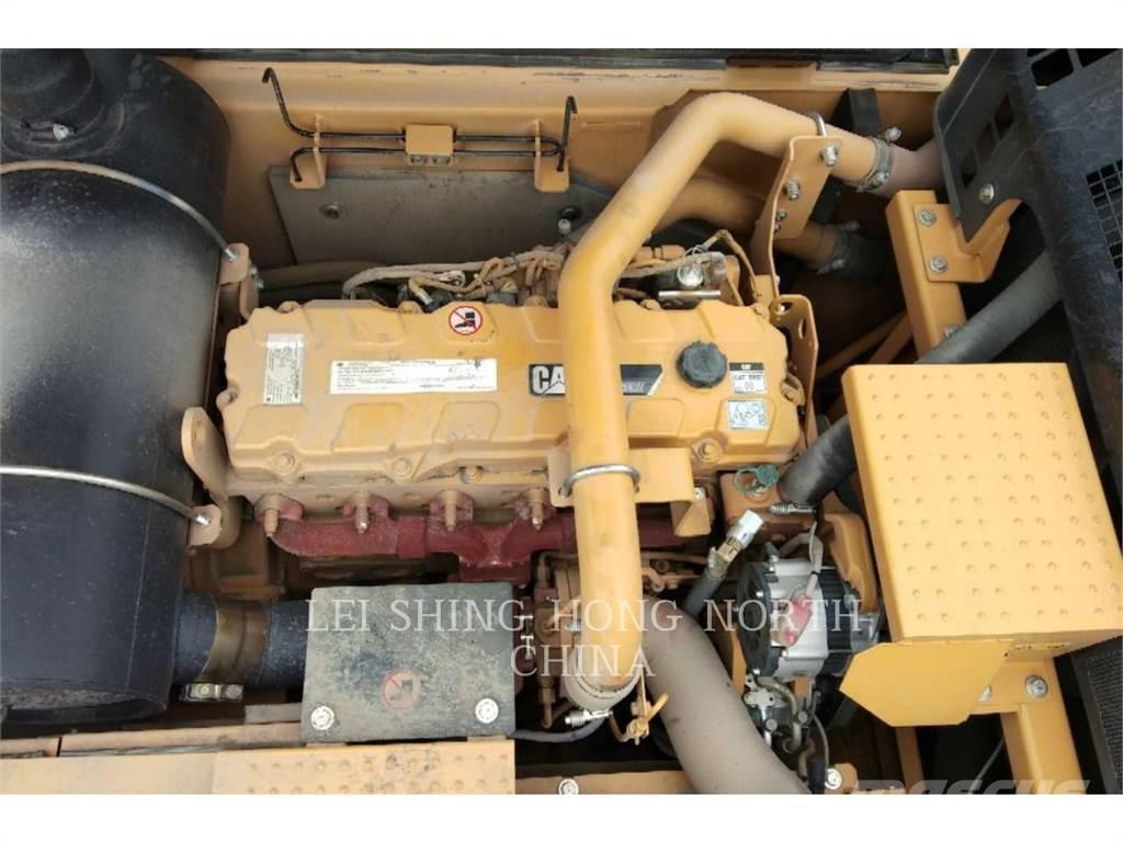 CAT 336D2 Гусеничные экскаваторы