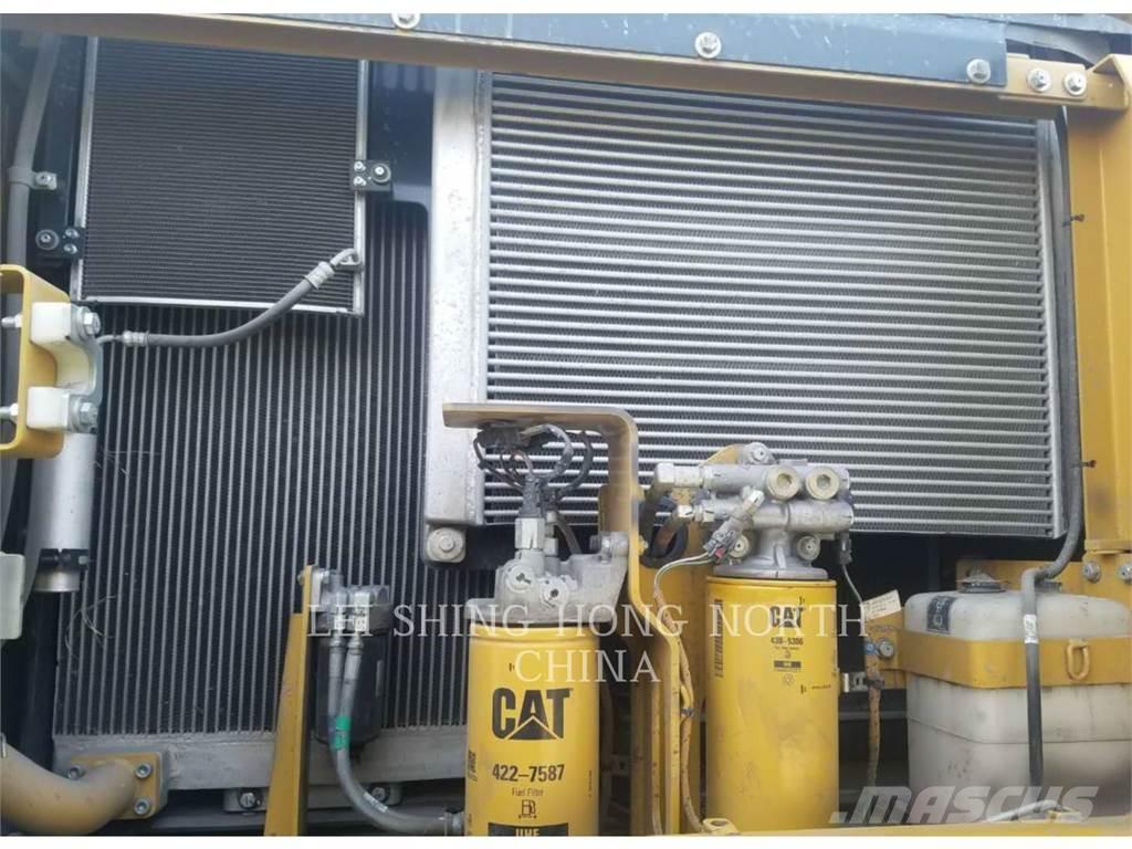 CAT 336D2 Гусеничные экскаваторы