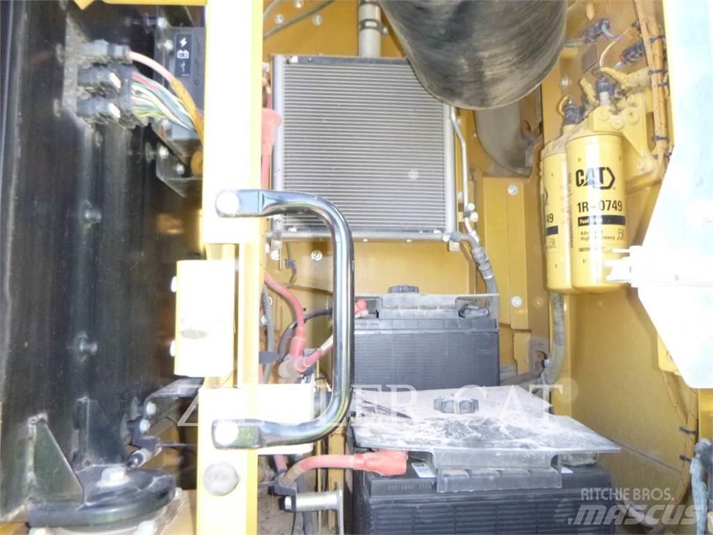 CAT 336EL Гусеничные экскаваторы