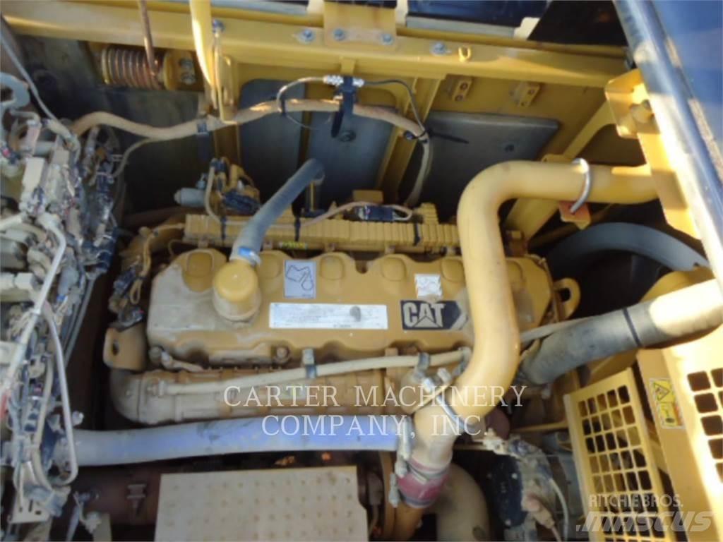 CAT 336FL Гусеничные экскаваторы