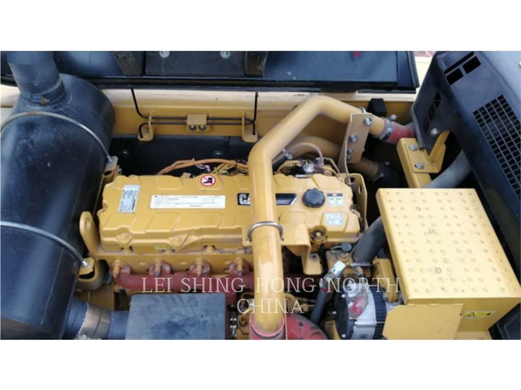 CAT 340D2L Гусеничные экскаваторы