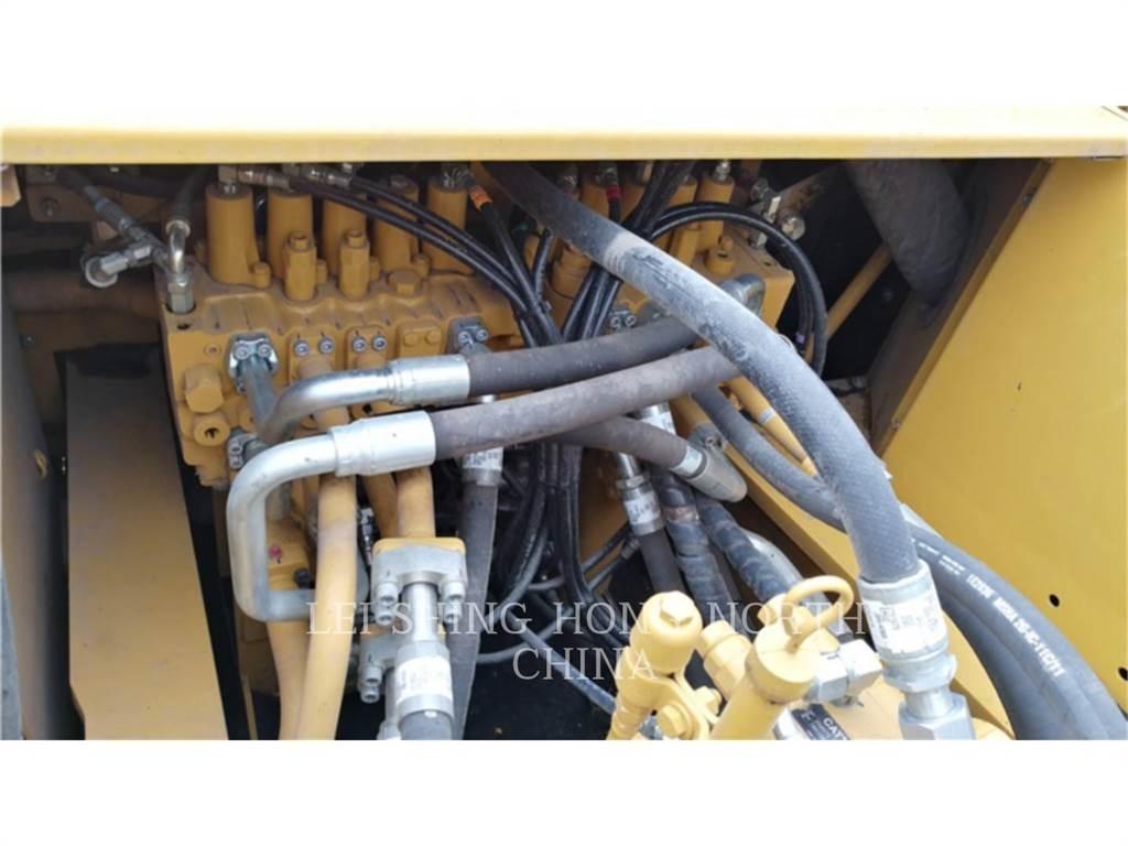 CAT 340D2L Гусеничные экскаваторы