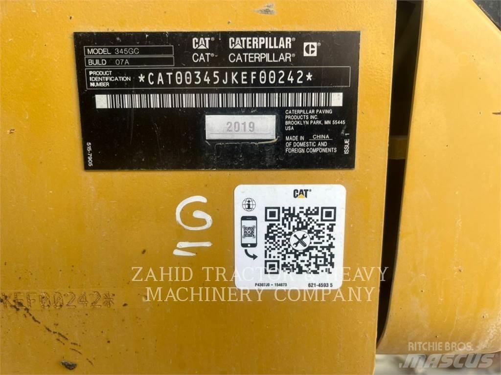 CAT 34507GC Гусеничные экскаваторы