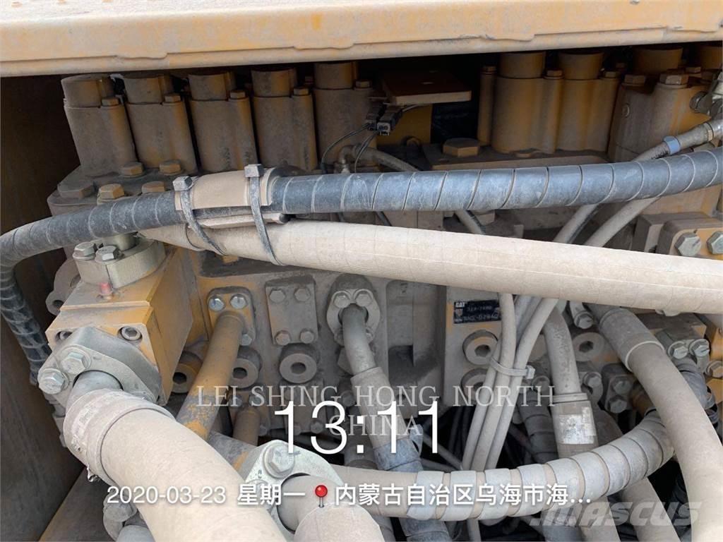 CAT 349 D2 L Гусеничные экскаваторы