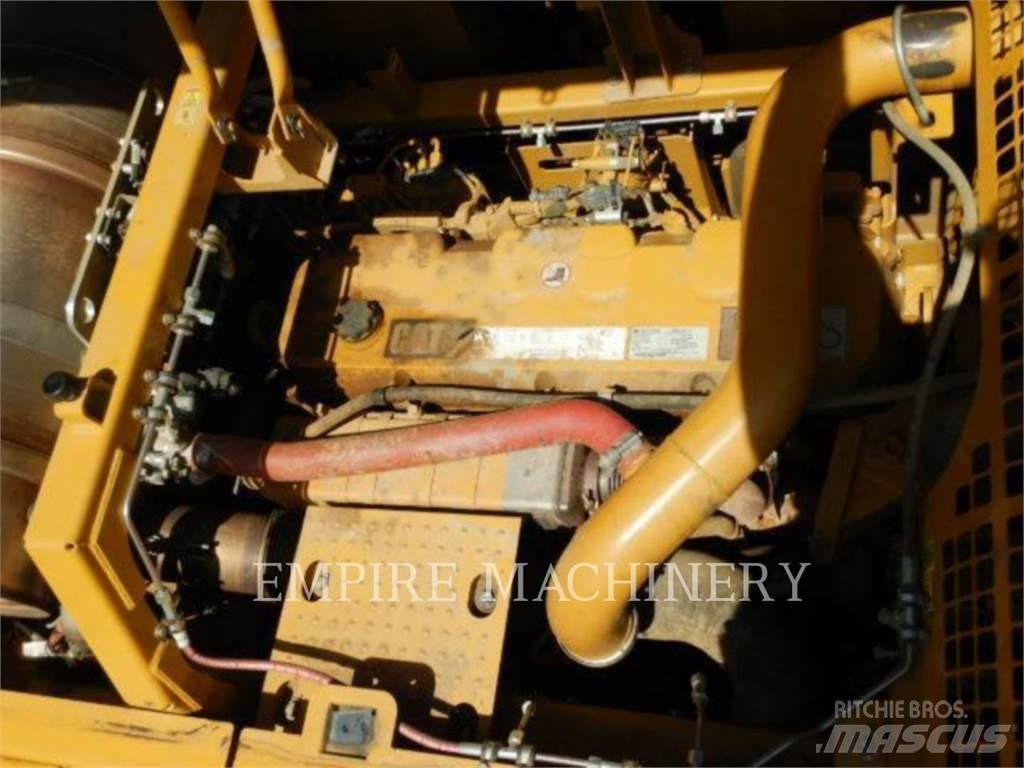 CAT 349FL Гусеничные экскаваторы