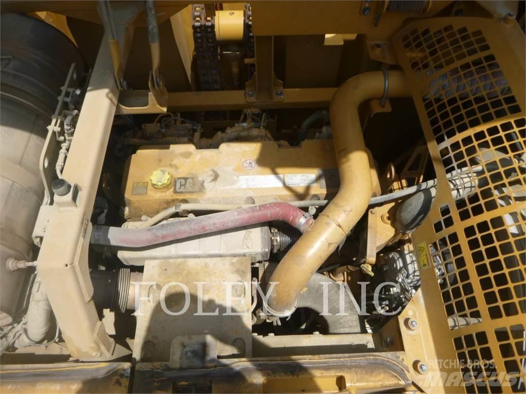 CAT 349FL Гусеничные экскаваторы