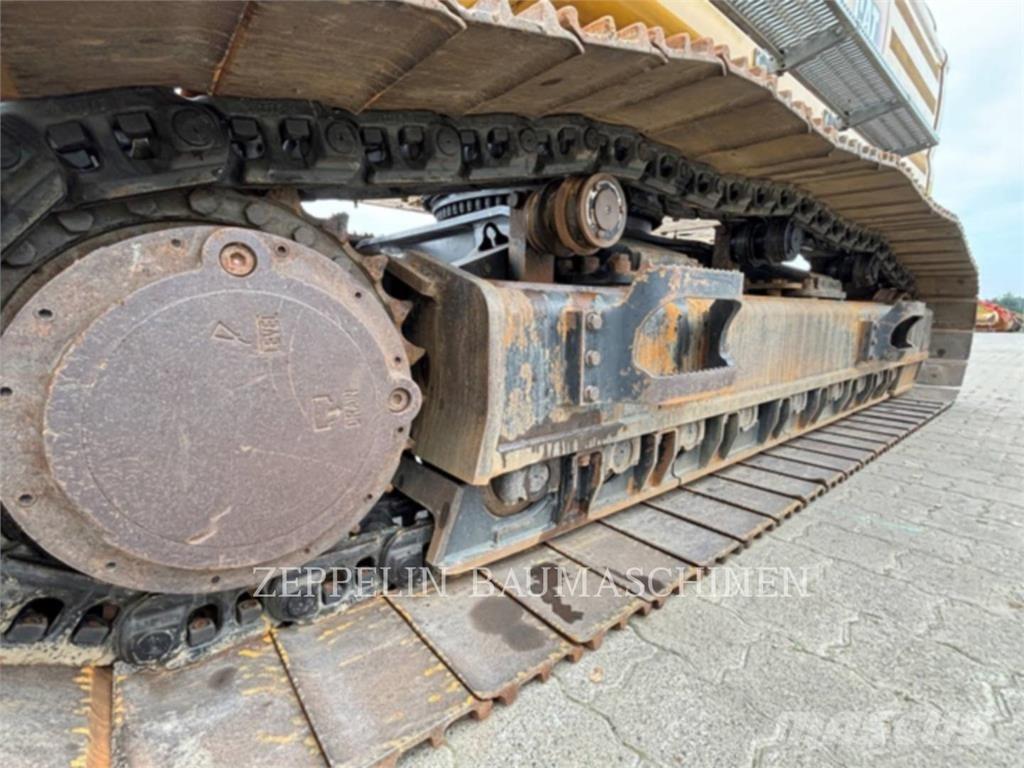 CAT 352-08 Гусеничные экскаваторы
