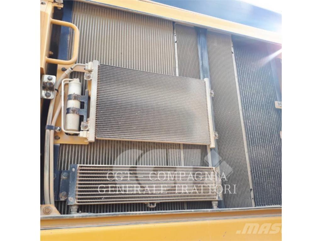 CAT 352F Гусеничные экскаваторы