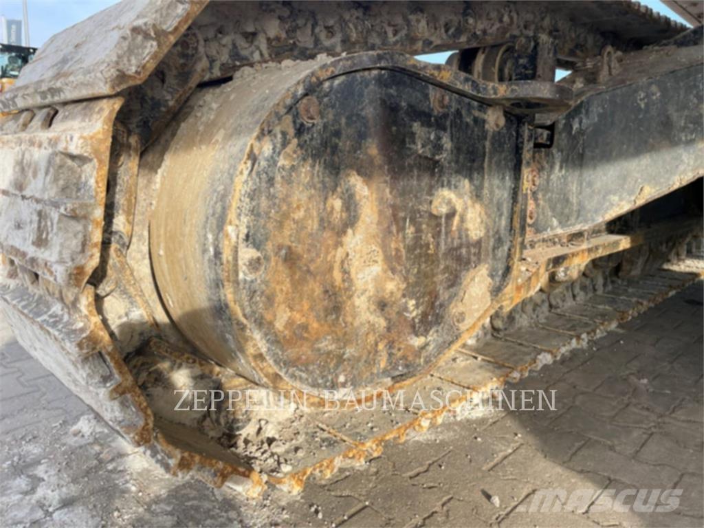 CAT 352FL Гусеничные экскаваторы