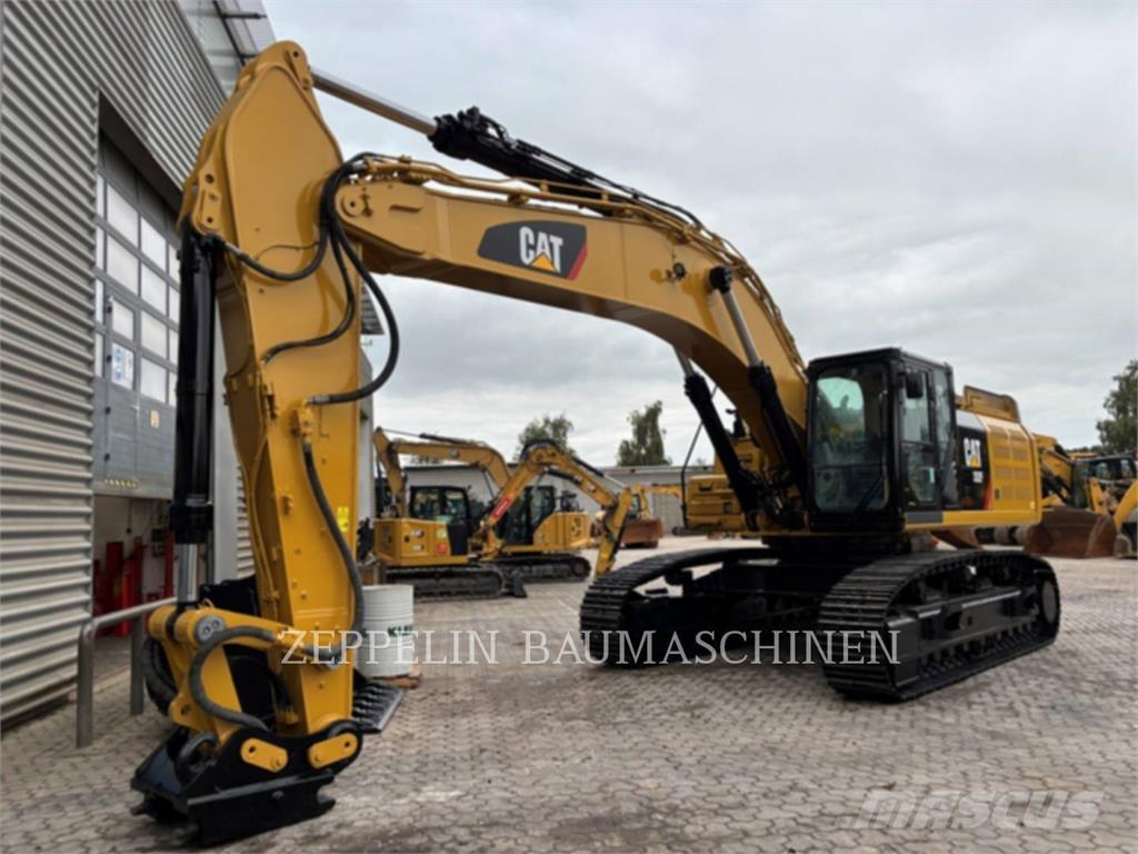 CAT 352FL Гусеничные экскаваторы