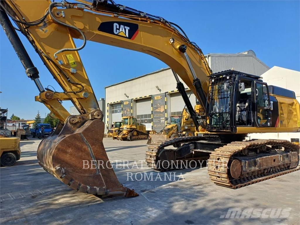 CAT 352FVG Гусеничные экскаваторы