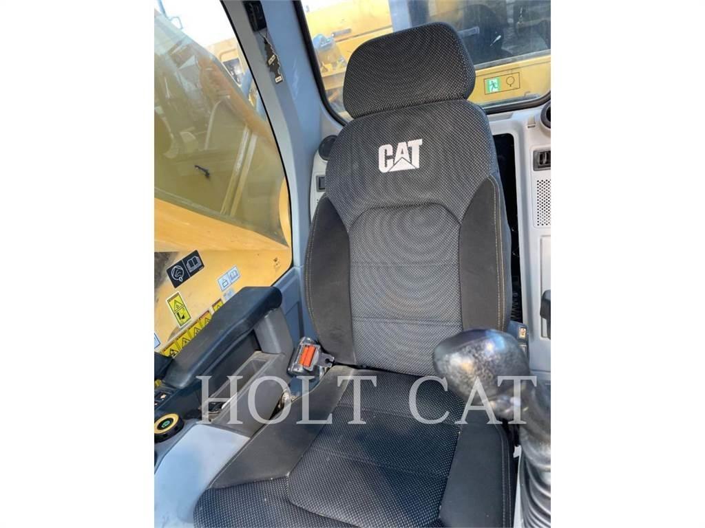 CAT 374 Гусеничные экскаваторы