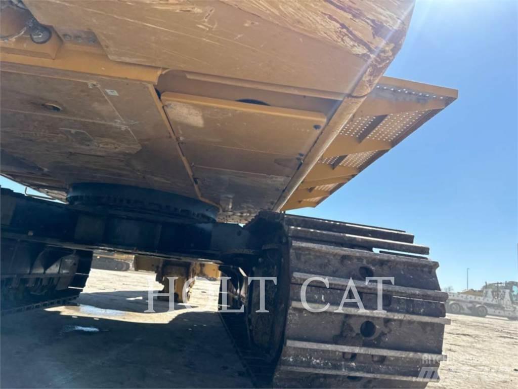 CAT 374 Гусеничные экскаваторы