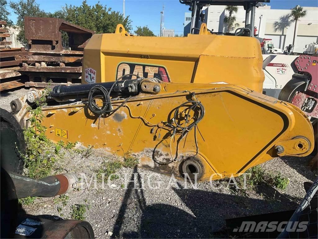 CAT 374 QZ1 Гусеничные экскаваторы