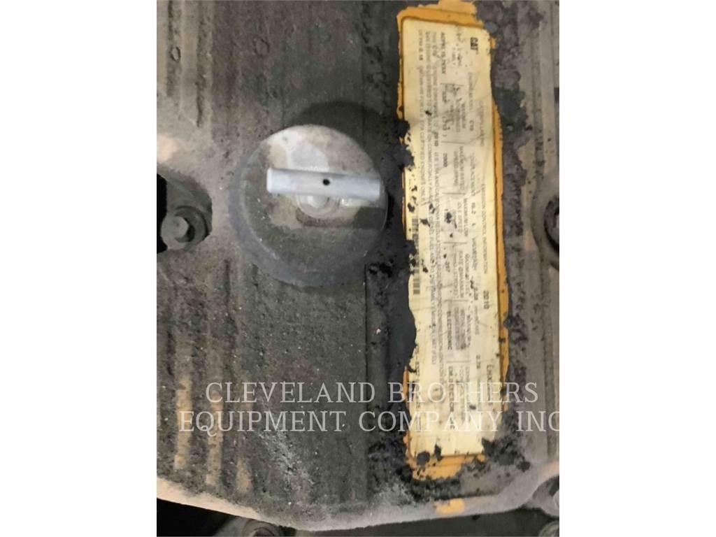 CAT 374DL Гусеничные экскаваторы