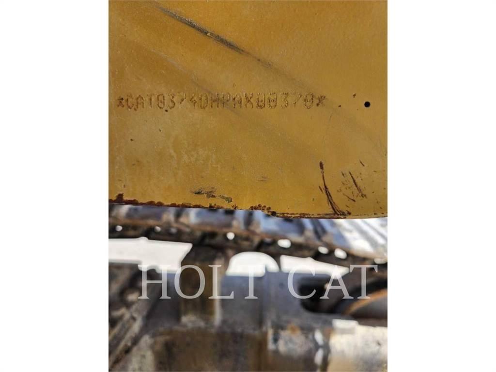 CAT 374DL Гусеничные экскаваторы
