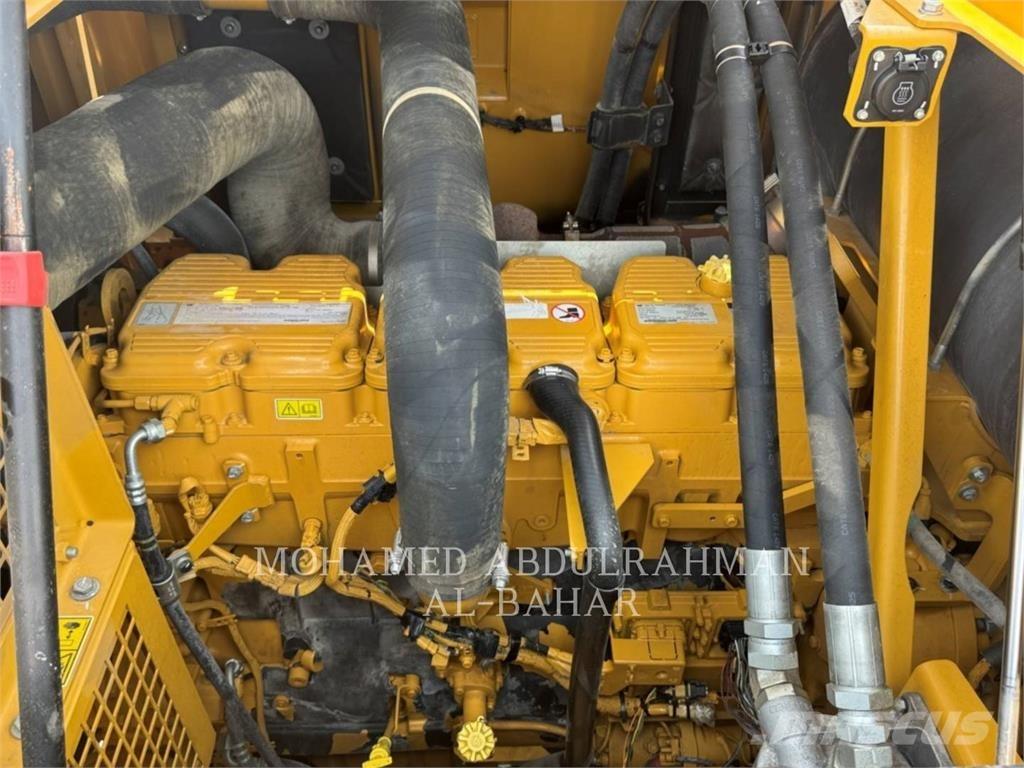 CAT 395 Гусеничные экскаваторы
