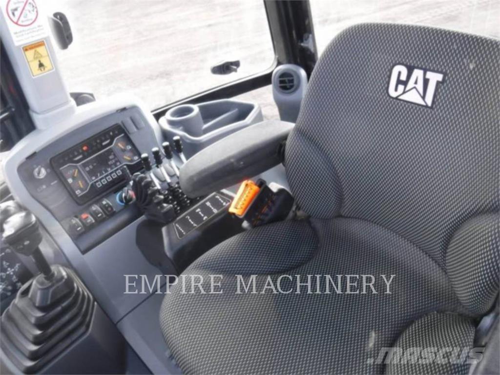 CAT 415-07ILCA Фронтальные погрузчики