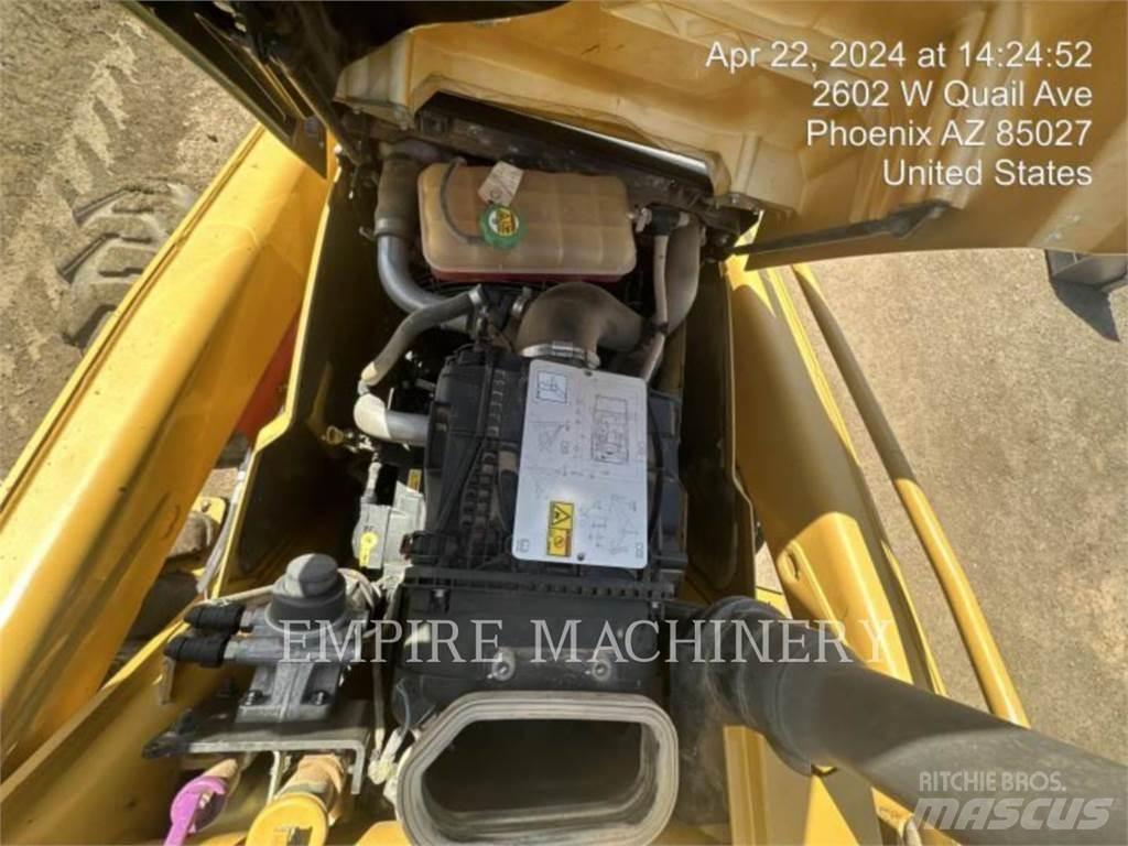 CAT 415F2 4EO Экскаваторы-погрузчики