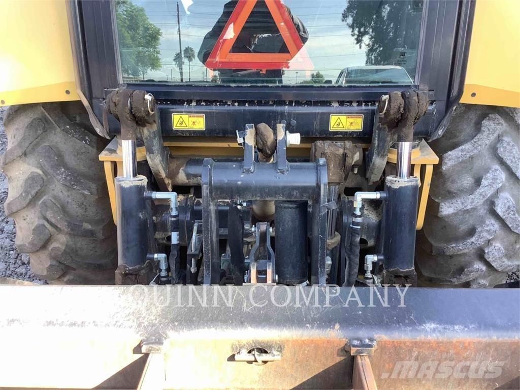 CAT 415IL Экскаваторы-погрузчики