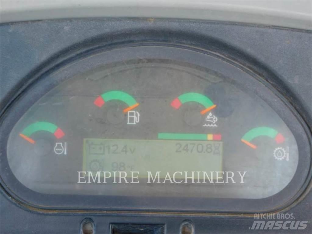 CAT 416F2 4EO Экскаваторы-погрузчики