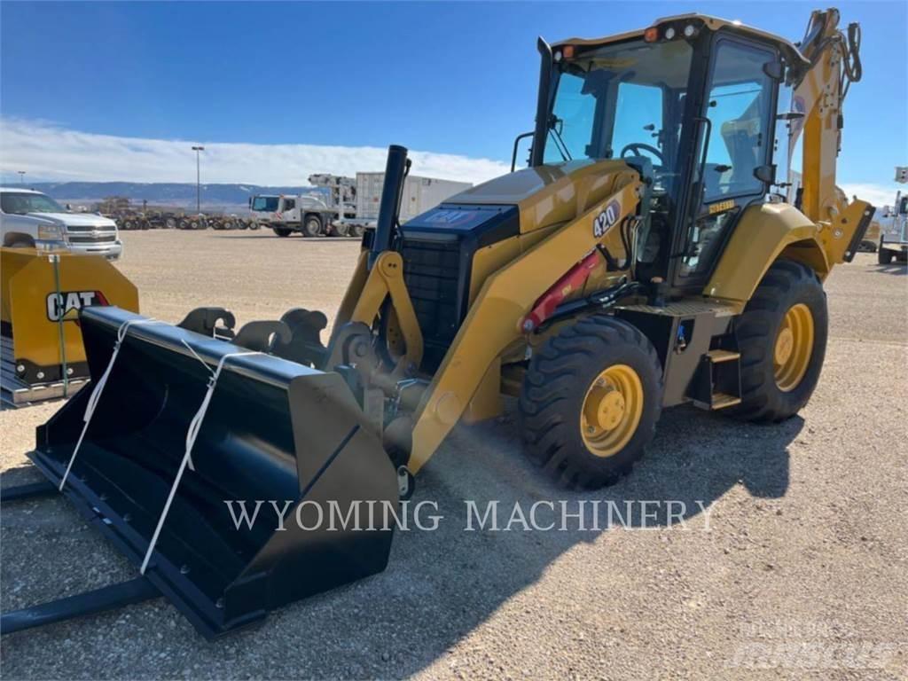 CAT 420 Экскаваторы-погрузчики