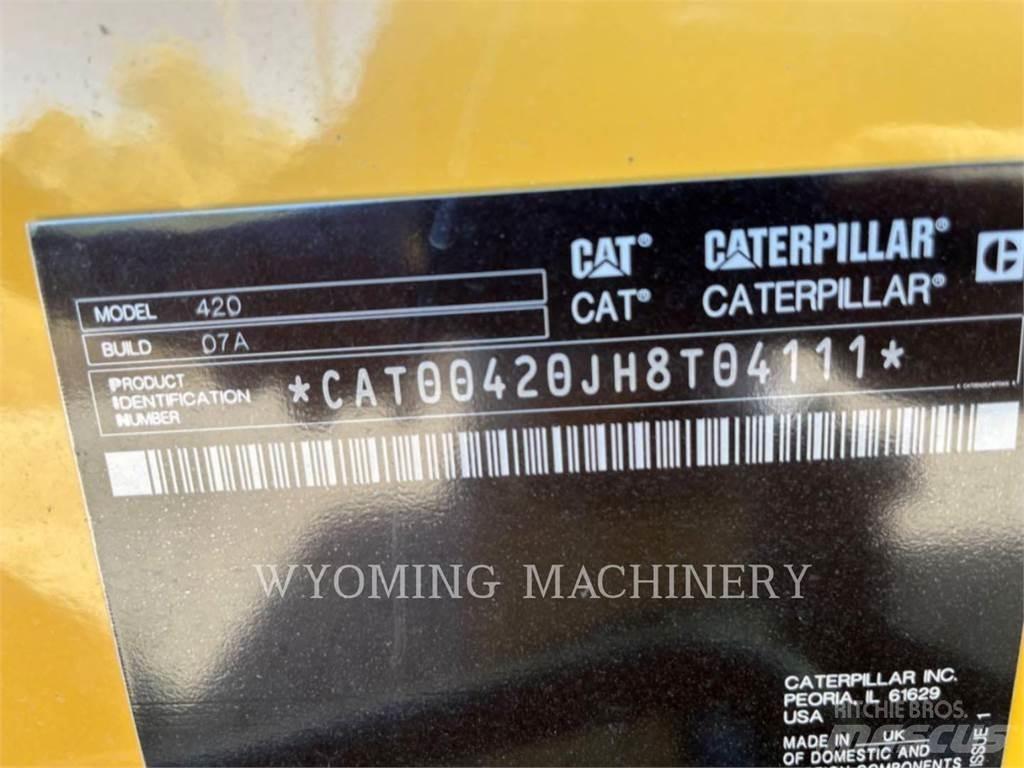 CAT 420 Экскаваторы-погрузчики
