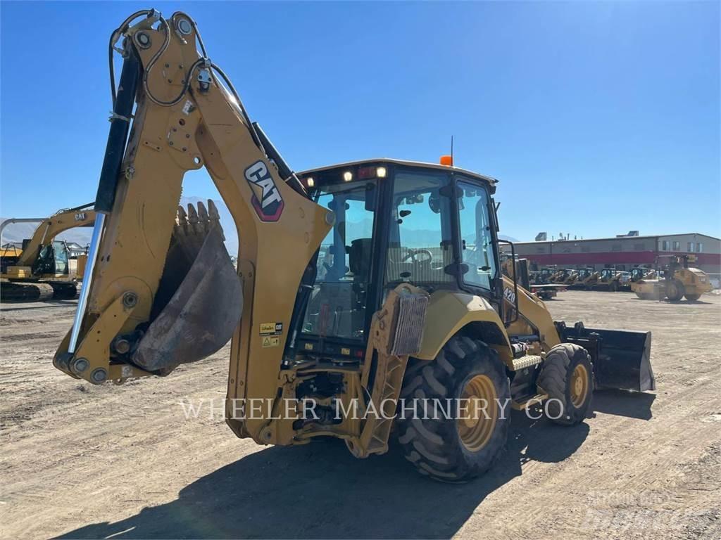 CAT 420 Экскаваторы-погрузчики