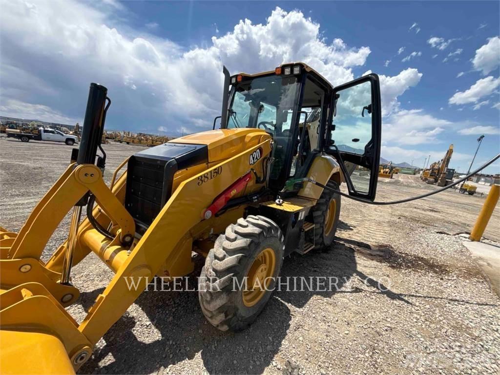 CAT 420 Экскаваторы-погрузчики