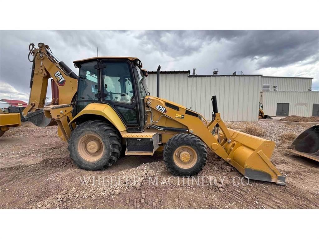 CAT 420 Экскаваторы-погрузчики