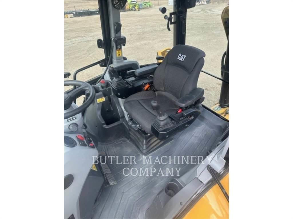 CAT 420 Экскаваторы-погрузчики