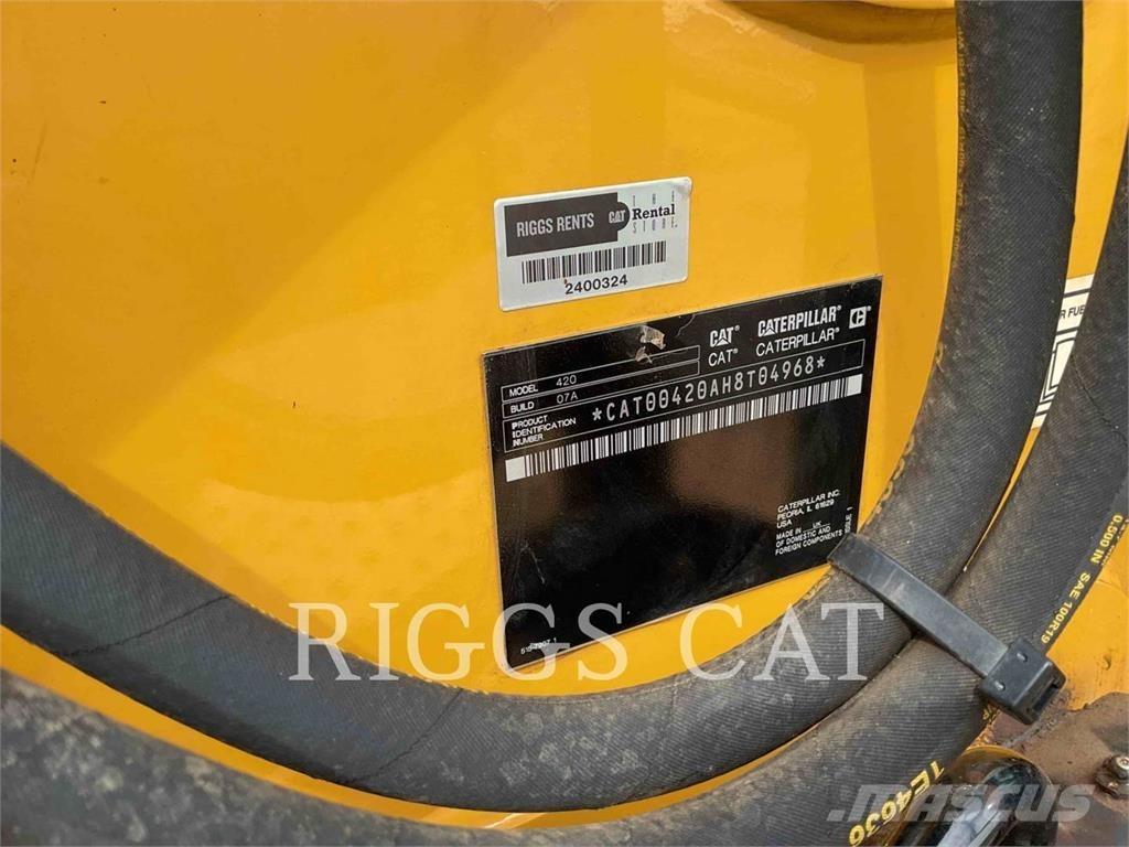 CAT 420 4AEM Экскаваторы-погрузчики